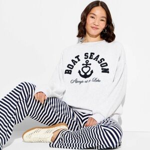 White 'Boat Season' Graphic Sweatshirt NWOT szXXS